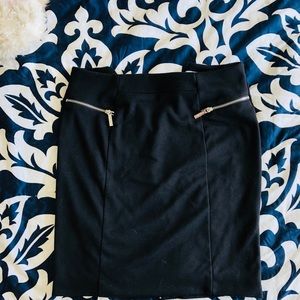 Michael Kora black skirt size 10.